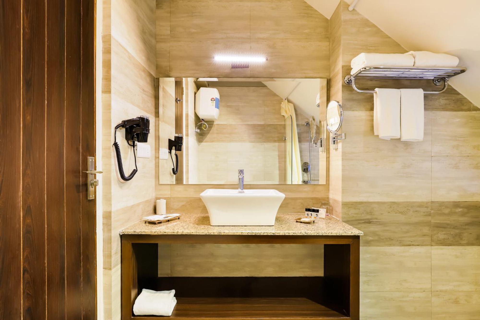 Regenta Resort & Spa Mashobra Шимла Экстерьер фото