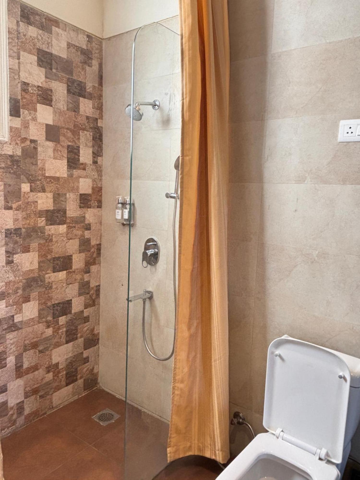 Regenta Resort & Spa Mashobra Шимла Экстерьер фото